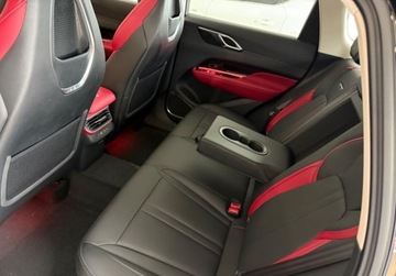 Hongqi HS3 1.5T 169KM 2025 Hongqi HS3 1.5T FWD 156KM Leasing od 101 ubezpieczenie za 1 zl 1.5 169KM, zdjęcie 17