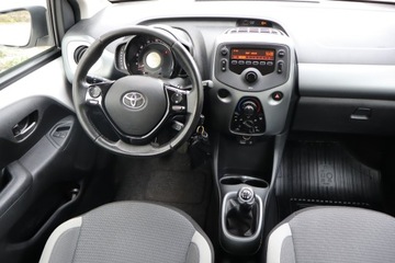 Toyota Aygo II Hatchback 3d Facelifting 1.0 VVT-i 72KM 2021 Toyota Aygo 1.0 VVT-i, Salon Polska, GAZ, Klima, zdjęcie 6