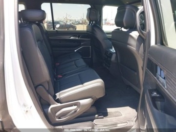 Jeep 2024 Jeep Wagoneer 2024 Jeep Wagoneer Series II 4x2 3.0 Benzyna 420KM, zdjęcie 9