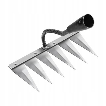 Многомерная садовая мотыга. Незаменимая вещь.