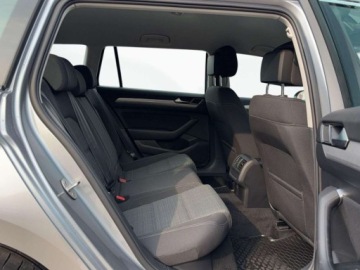 Volkswagen Passat B8 Variant Facelifting 2.0 TDI SCR 150KM 2020 Volkswagen Passat Buisness, FV23, Salon PL, Asystenci, Led, APP, Navi 2.0, zdjęcie 14