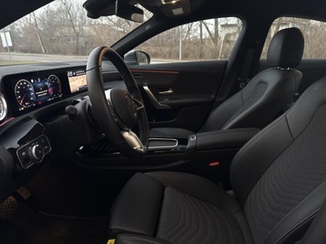 Mercedes CLA C118/X118 Coupe Facelifting 1.3 180 136KM 2025 Mercedes-Benz CLA 180, zdjęcie 17