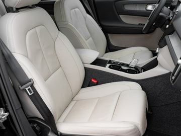 Volvo XC40 2021 Volvo XC 40 CB373NC#T5 Plug-In Hybrid Inscription, zdjęcie 32