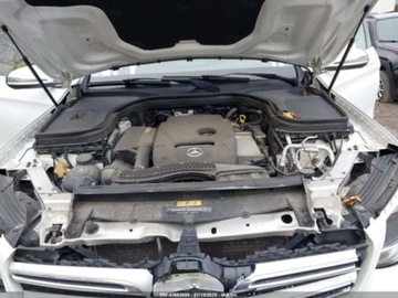 Mercedes GLC C253 2017 Mercedes-Benz GLC 300 4MATIC, od ubezpieczalni 2.0 Benzyna 241KM, zdjęcie 13