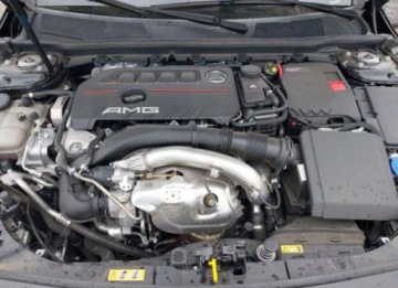 Mercedes Klasa A W177/V177 2021 Mercedes-Benz Klasa A 2021, 2.0L, 4x4, 35 AMG, od ubezpieczalni 2.0 Benzyna, zdjęcie 13