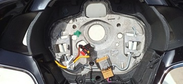 SKODA OCTAVIA RS IV 2020 - РУЛЕВОЕ КОЛЕСО MULTI DSG ОБРЕЗАННЫЕ ЛЕЗВИЯ 5E3419093BB