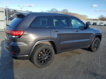 Jeep Grand Cherokee IV 2018 Jeep Grand Cherokee Laredo 2018 3.6 Benzyna 295KM, zdjęcie 3