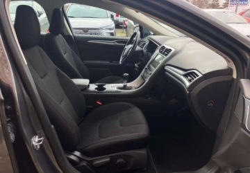 Ford Mondeo V Sedan 1.5 EcoBoost 160KM 2017 Ford Mondeo Ford Mondeo 1.5 EcoBoost Edition 1.5 Benzyna 160KM, zdjęcie 16