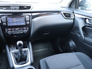 Nissan Qashqai II Crossover 1.2 DIG-T 115KM 2016 Nissan Qashqai 1.2 DIG-T, Salon Polska, zdjęcie 7