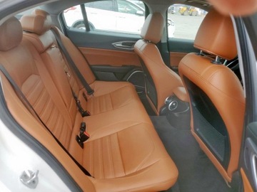 Alfa Romeo Giulia II 2018 Alfa Romeo Giulia Ti 2018 2.0l 2.0 Benzyna 280KM, zdjęcie 10