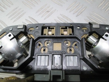 LAMPA OSVĚTLENÍ KABINY VOLVO S60 V70 9178936