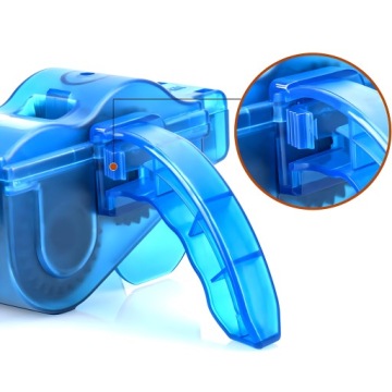 ИНСТРУМЕНТ ДЛЯ ОЧИСТКИ ВЕЛОСИПЕДНОЙ ЦЕПИ