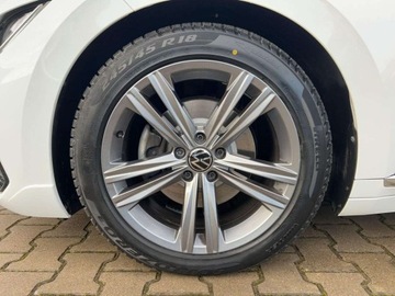 Volkswagen Arteon Fastback Facelifting 2.0 TSI 190KM 2022 Volkswagen Arteon 2.0TSI 190KM R-Line DSG SerwisASO Kessy Acc Led Navi Hak, zdjęcie 36