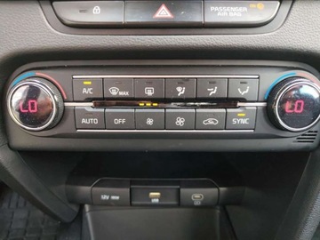 Kia Ceed III Kombi Facelifting 1.5 T-GDI 160KM 2022 Kia Ceed 1,5 T moc 160KM Salon PL 1.5 Benzyna 160KM, zdjęcie 26