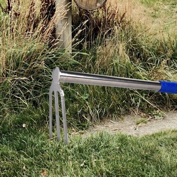 Ручной инструмент для садовой мотыги. Ручные грабли для тяжелых условий эксплуатации.