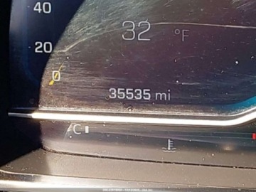 Chevrolet Suburban GMT900 2023 Chevrolet Suburban Rst 2023 5.3 Benzyna 355KM, zdjęcie 11