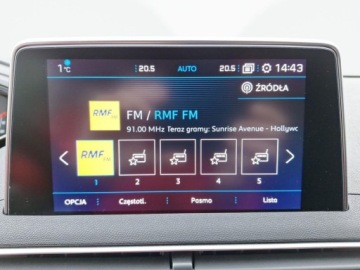 Peugeot 3008 II 2018 Peugeot 3008 PEUGEOT 3008 Allure automat 130 km 1.2 Benzyna 130KM, zdjęcie 25