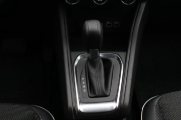 Renault Captur II Crossover 1.3 TCe 140KM 2023 Renault Captur 1.3 TCe MHEV, Salon Polska, zdjęcie 12