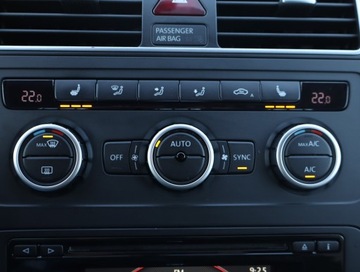 Volkswagen Touran II 2.0 TDI 140KM 2012 VW Touran 2.0 TDI, DSG, Skóra, Navi, Xenon, Klima, zdjęcie 12