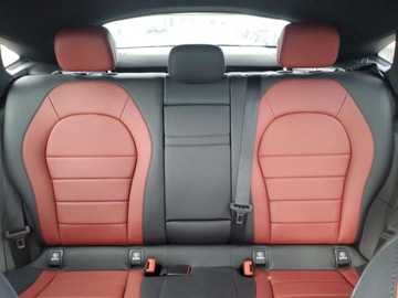 Mercedes GLC C254/X254 2022 Mercedes-Benz GLC Coupe 300 4Matic 2022 2.0l 2.0 Benzyna 255KM, zdjęcie 10