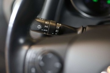 Toyota Auris II 2018 Toyota Auris Hybrid 135 Prestige 1.8 Hybryda 99KM, zdjęcie 19