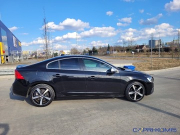 Volvo S60 II Sedan Facelifting 2.0 D4 DRIVE-E 190KM 2018 Volvo S60 2.0D4 R-Designe Rewelacja Bezwypadkowy 2.0 Diesel 190KM, zdjęcie 8