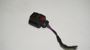 AUDI VOLKSWAGEN Штекерный разъем 8K0973703G