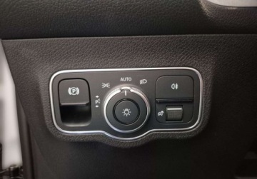 Mercedes GLB SUV AMG 35 2.0 306KM 2022 Mercedes-Benz GLB Kamera cofania, Dach panoramiczny, Fotele z pamiecia, Pa, zdjęcie 15