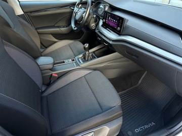 Skoda Octavia IV Liftback 1.5 TSI EVO 150KM 2021 Skoda Octavia 1.5TSI 150KM Ambition l Reflektory L, zdjęcie 6