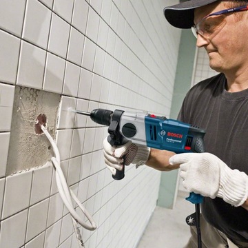 УДАРНАЯ ДРЕЛЬ 800ВТ GSB 18-2 RE PROFESSIONAL + КОРПУС BOSCH 06011A2190