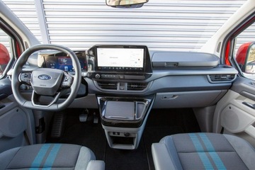 Ford Tourneo Custom II  L1 2.5 Plug-in Hybrid  232KM 2025 Ford Tourneo Custom 8-OSÓB L1H1 Hybryda Plug-In, zdjęcie 16