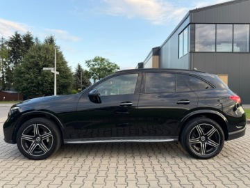Mercedes GLC C254/X254 SUV Plug-In 2.0 400e 381KM 2023 MERCEDES-BENZ GLC 400e 4MATIC 381KM | AMG | PolskiSalon | PakietGwarancyjny, zdjęcie 20