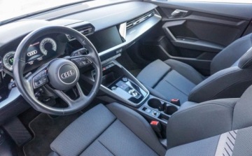 Audi A3 8Y Sportback-e 1.4 TFSI-e 245KM 2021 Audi A3 Sportback 1.4 e-TSI Plug-in Hybrid 245km S-Line 1.4 Hybryda Plug-in, zdjęcie 27