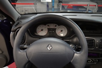 Renault Megane I Cabrio 2.0 i 16V IDE 140KM 2001 Renault Mégane Cabrio 2,0 IDE, Super Stan, Klima, Skóry, El dach, Zobacz, zdjęcie 35