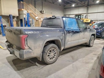 Toyota Tundra II 2022 Toyota Tundra Crewmax SR 2022 3.4 Benzyna 389KM, zdjęcie 3