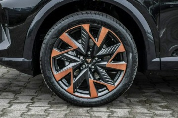 Cupra Formentor Crossover 1.5 TSI 150KM 2026 Cupra Formentor 1.5 e-TSI 150 KM DSG - Dostępny, zdjęcie 8