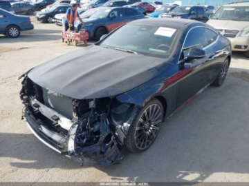 Mercedes CLE 2025 Mercedes-Benz CLE 300, 2025r., 4x4, 2.0L 2.0 Benzyna 255KM, zdjęcie 1