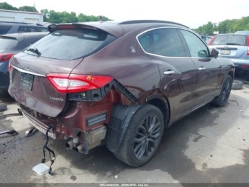 Maserati Levante 2019 Maserati Levante Gransport 2019 3.0 Benzyna 345KM, zdjęcie 4