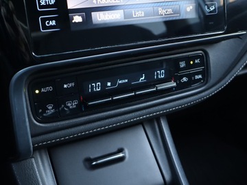 Toyota Corolla XI Sedan 1.6 Valvematic 132KM 2016 Toyota Corolla 1.6 Valvematic, Salon Polska, zdjęcie 18