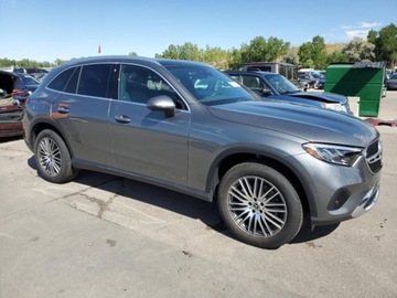 Mercedes GLC C254/X254 2023 Mercedes-Benz GLC 2023 GLC 300 4Matic SUV, 2.0l 255 KM, od ubezpieczalni, zdjęcie 4