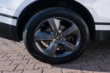 Land Rover Range Rover Velar SUV 2.0 204KM 2021 Od ręki - Land Rover Range Rover Velar 2.0 D200 mHEV Suv 204KM 2021, zdjęcie 27