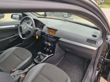Opel Astra J Hatchback 5d 1.6 Twinport ECOTEC 115KM 2009 Opel Astra GTC 1.6B 220tys z Niemiec bezwypadkowa gwarancja zarejestrowana, zdjęcie 19