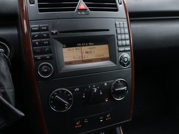 Mercedes Klasa A W169 Coupe 1.5 160 95KM 2009 Mercedes A A 150 , Klima, Tempomat, Parktronic, zdjęcie 11