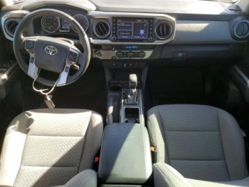 Toyota Tacoma II 2023 Toyota Tacoma SR5 2023 3.5 Benzyna 278KM, zdjęcie 8