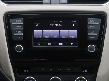 Skoda Octavia III Liftback 1.4 TSI 140KM 2013 Skoda Octavia 1.4 TSI, Salon Polska, Serwis ASO, zdjęcie 11