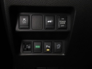 Nissan X-Trail III Terenowy 1.6 dCi 130KM 2016 Nissan X-Trail czujniki, navi, bluetooth, hak,, zdjęcie 32