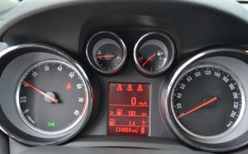 Opel Mokka I SUV 1.4 Turbo ECOTEC 140KM 2013 Opel Mokka 4x4 - bezwypadkowe - po oplatach - 1 wlasciel - serwis do konca, zdjęcie 22