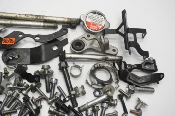 YAMAHA YZF-R1M 1000 RN65 20-24 БОЛТЫ ВИНТЫ