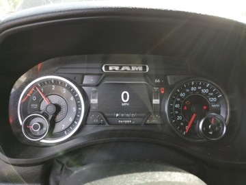  RAM 1500 2019r., Big Horn, od ubezpieczalni 5.7 Benzyna 395KM, zdjęcie 9