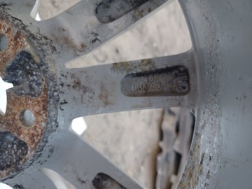 NISSAN DISK HLINÍK 17 7J KOLO PNEUMATIKA MAXXIS BRAVO 215/60 R17 5X114,3